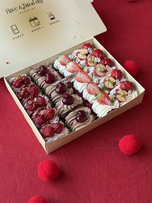 四拼煎蛋卷(一篮糖福禄|车厘子巧克力|花漾莓莓|草莓椰子) 商品图1