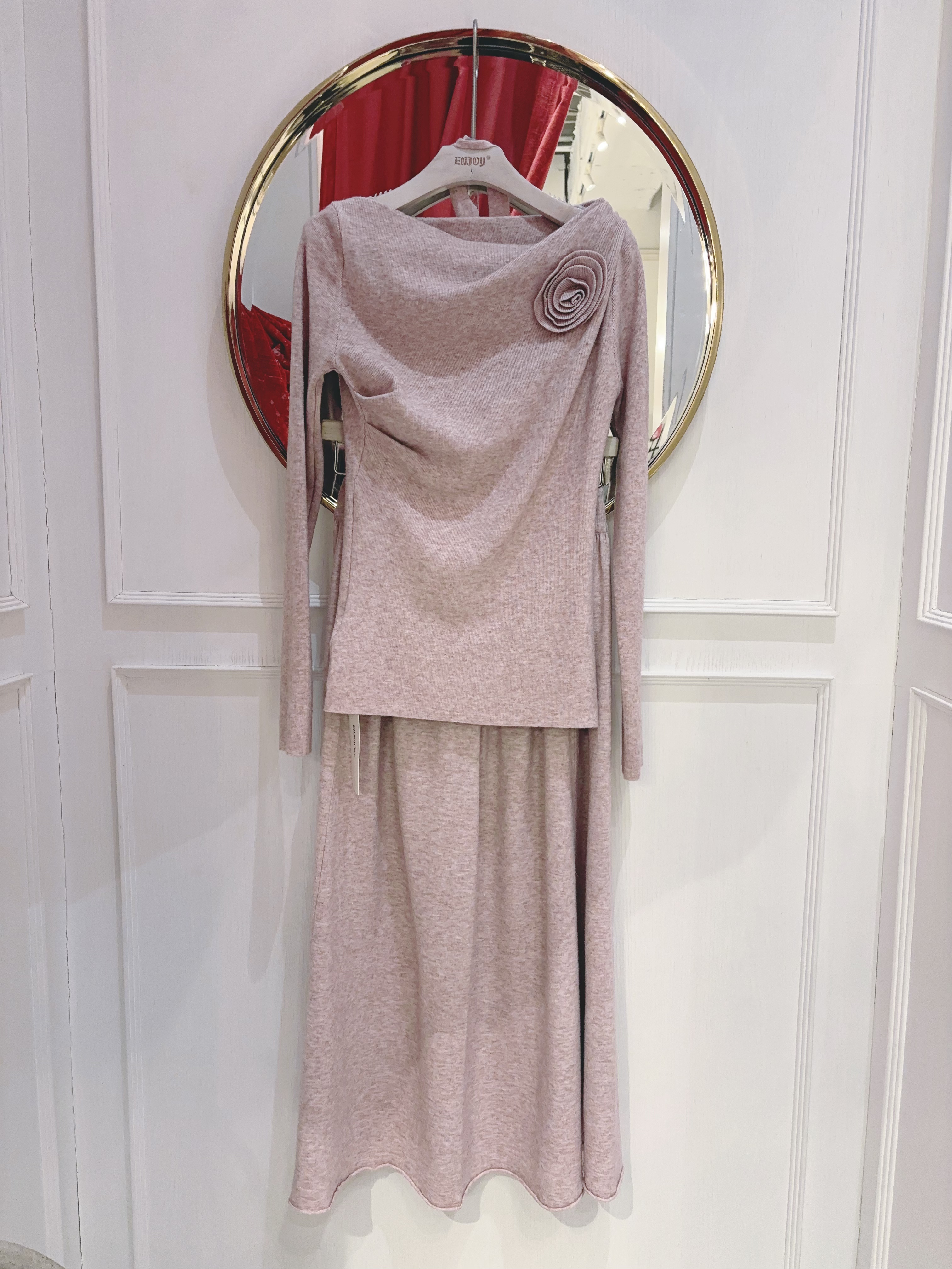 【门店同款】ENJOY冬季“暖冬软糖”温柔玫瑰针织套装 167795255