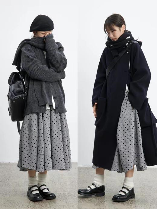 步履不停/5D41177C/千鸟格波点植绒花苞半裙 商品图1