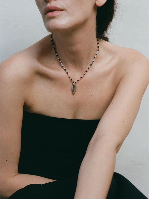 ABOAB｜Black N White Twin Birds Necklace [ 项链 银 / 金 +黑白玛瑙 ]【WITHIN THE HORIZON】 商品图5