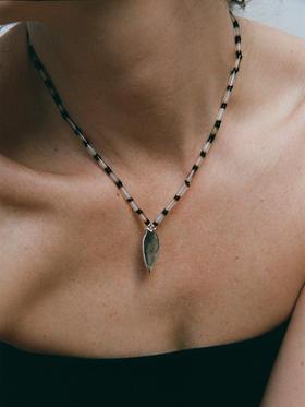 ABOAB｜Black N White Twin Birds Necklace [ 项链 银 / 金 +黑白玛瑙 ]【WITHIN THE HORIZON】