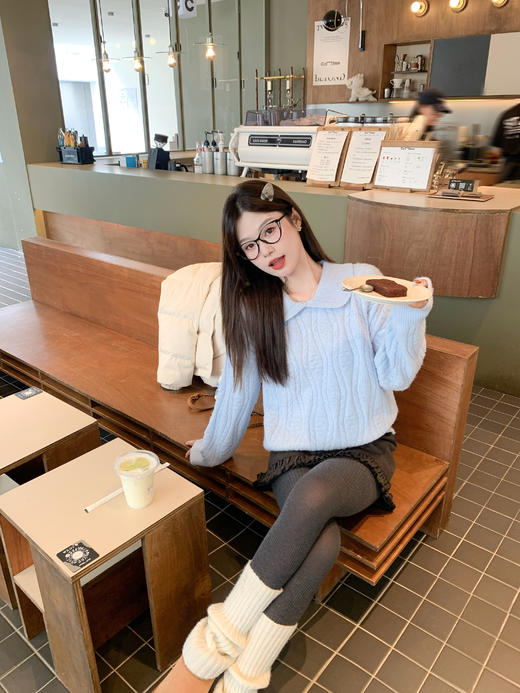 <曾小咸推荐>现货秒杀 ！微信超特价！韩系娃娃领毛衣 日常219.99 立减120 秒杀99.99！ 下摆花边短裙 秒杀69.99！！韩系立领羽绒服 日常509.99  秒杀299.99！ 商品图9