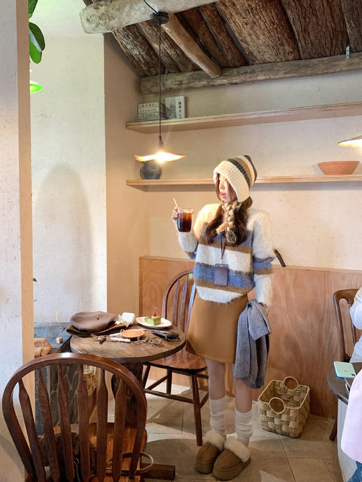 <曾小咸推荐>现货秒杀 ！微信超特价！3色韩系复古毛呢半裙 日常149.99 立减70 秒杀79.99！！杏咖蓝条毛衣秒杀89.99！！ 商品图5