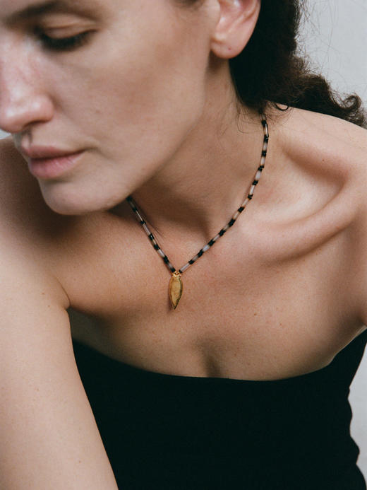 ABOAB｜Black N White Twin Birds Necklace [ 项链 银 / 金 +黑白玛瑙 ]【WITHIN THE HORIZON】 商品图3