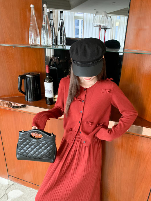 <曾小咸推荐>现货秒杀 ！微信超特价！韩系开衫+背心连衣裙套装 日常259.99 立减120 秒杀139.99！！ 商品图6