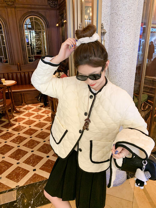 <曾小咸推荐>现货秒杀 ！微信超特价！韩系菱格羊羔毛外套 日常299.99 立减150 秒杀149.99！！蝴蝶结印花打底衫 秒杀59.99！！ 商品图12