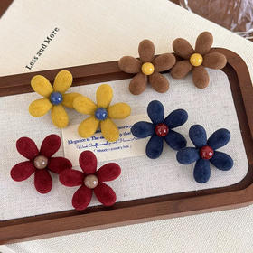 复古俏皮植绒花瓣银针耳环-纪念日百货门店同款168444991