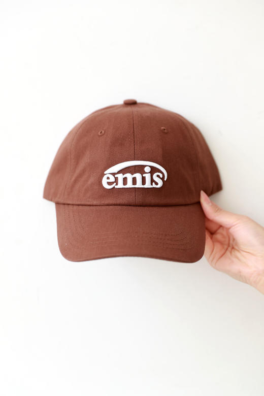 回头率一百，漂亮又自带氛围感。小标刺绣首尔软顶棒球帽C122766 商品图9