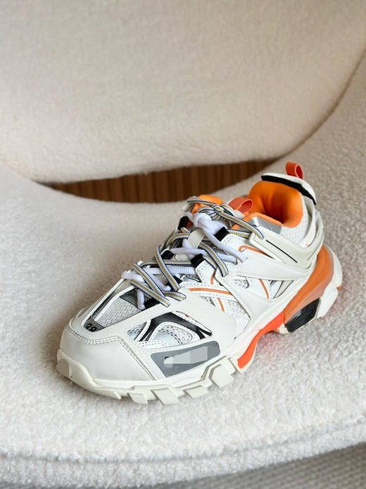 1227-6亏清 巴黎家 track 3.0 更饱满立体轻便 廓形厚底老爹鞋 情侣款运动休闲鞋 35-46码准码不要选大 商品图1