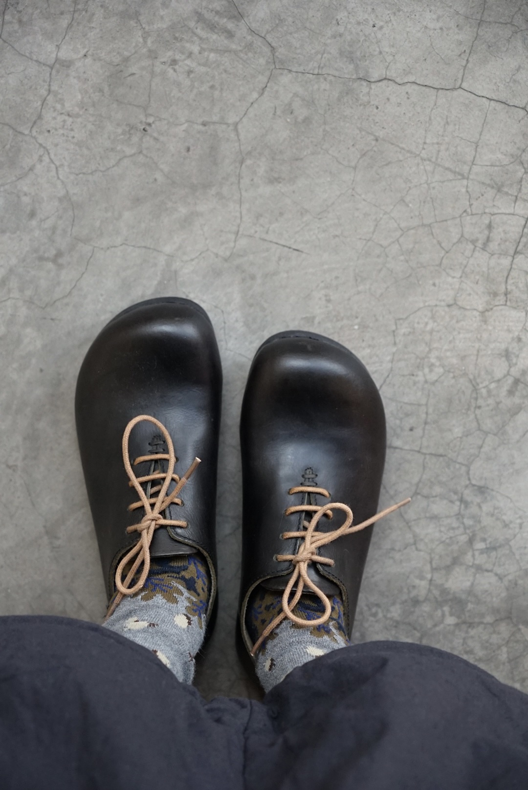 Diu3色牛皮手工鞋