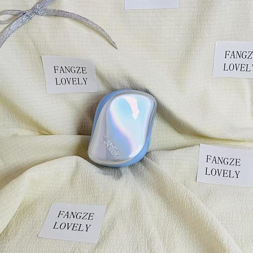 【一梳到底❗️凯特王妃同款梳子】开结秀发一梳即顺，小巧易握方便携带，新款英国王妃用顺发按摩梳防打旅行便携tt梳QQ 商品图5