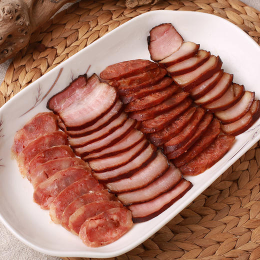 （800积分+39.9元兑换）【后腿腊肉500g】周六（12.27）中午12点开始 正宗川味年货，古法秘制 6种口味 礼盒装 可自选搭配 商品图4