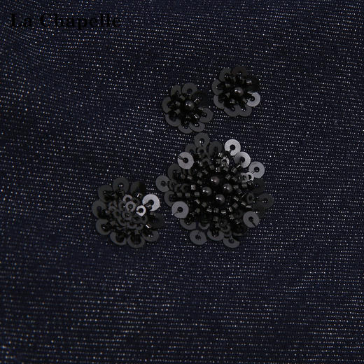 天猫同步【精致氛围感】拉夏贝尔/La Chapelle亮片花朵牛仔裙裤女设计感小众百搭通勤显瘦显高时髦短裤 商品图2