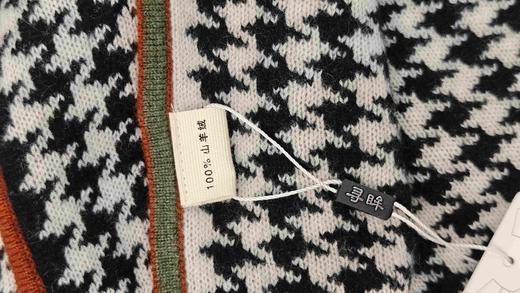 58L020山羊绒千鸟格长巾 商品图4