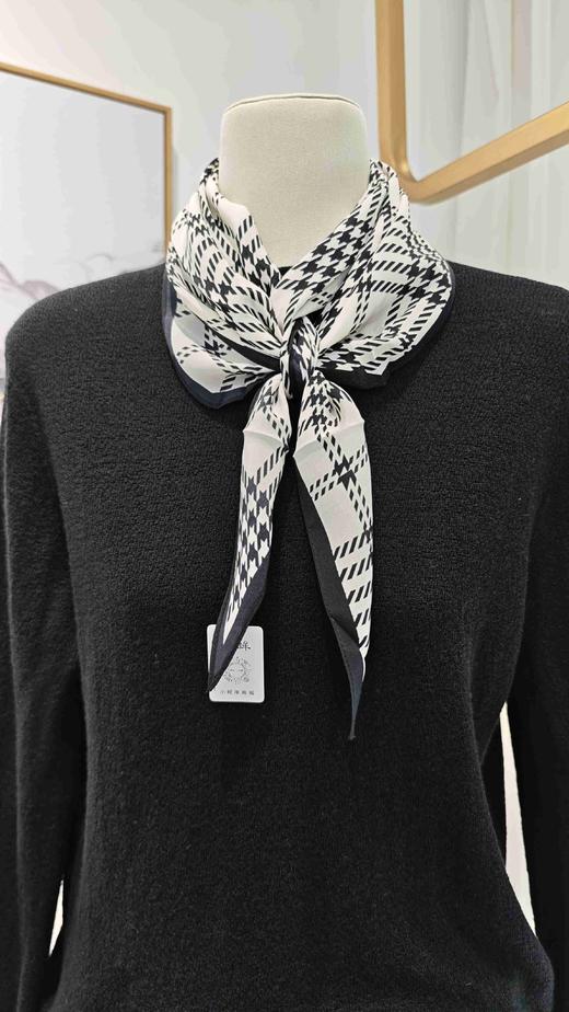 58I616真丝菱形长巾 商品图4