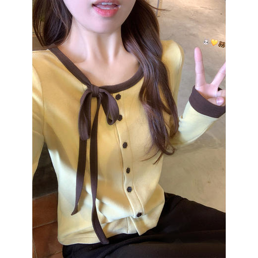 <曾小咸推荐>3.4现货秒杀 ！微信超特价！韩系撞色针织衫 日常139.99 立减60 秒杀79.99！！ 休闲裤（加绒）秒杀89.99！！ 商品图1