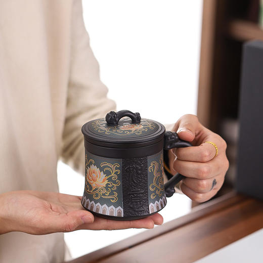 【坚持岩矿紫泥❗️匠心好器礼赠有面】紫砂茶杯带盖过滤茶水分离杯高级办公杯马克杯家用个人泡茶杯礼盒。jb 商品图3