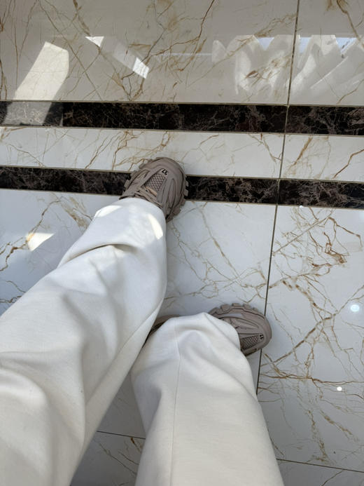 1227-6亏清 巴黎家 track 3.0 更饱满立体轻便 廓形厚底老爹鞋 情侣款运动休闲鞋 35-46码准码不要选大 商品图7