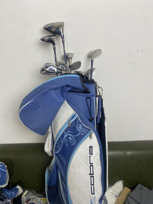 二手正品九成新蛇王女士套杆秒杀价只要1288元 商品图0