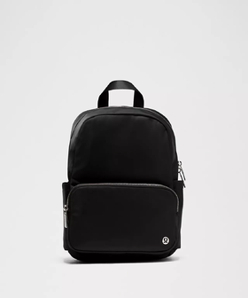 新年好折！lululemon  Everywhere 小号双肩包11.5L