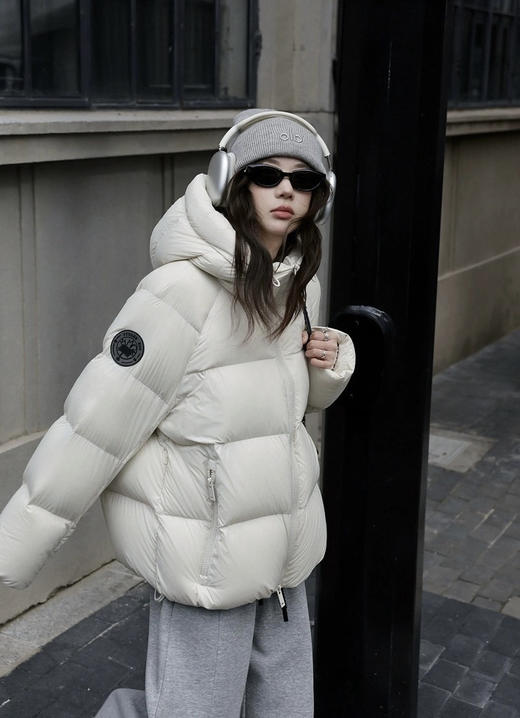 贝家黑标安心绒新国标泡芙羽绒服 商品图6