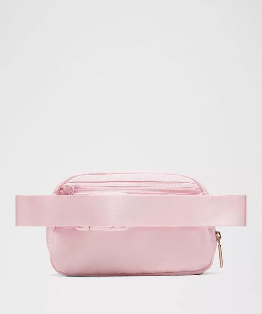 樱花粉特价！lululemon最火小腰包胸包1L 商品图2