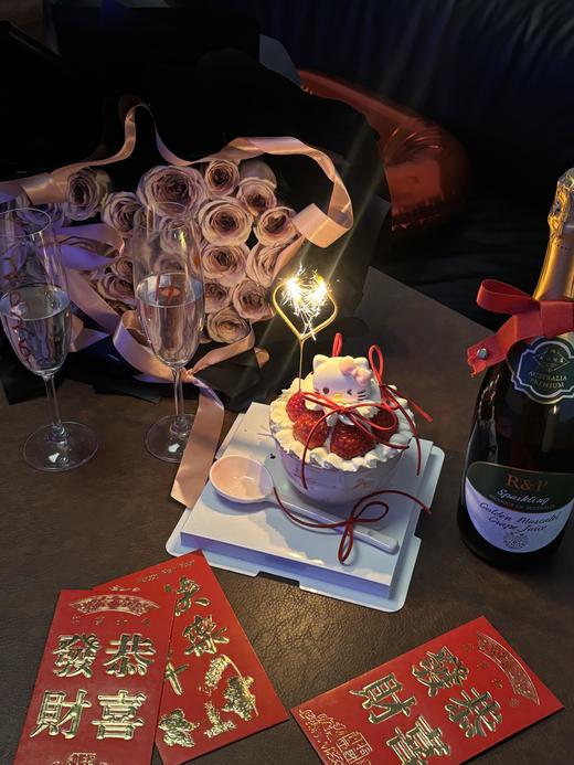 【草莓季】Hello Kitty草莓碗蛋糕C款 商品图1