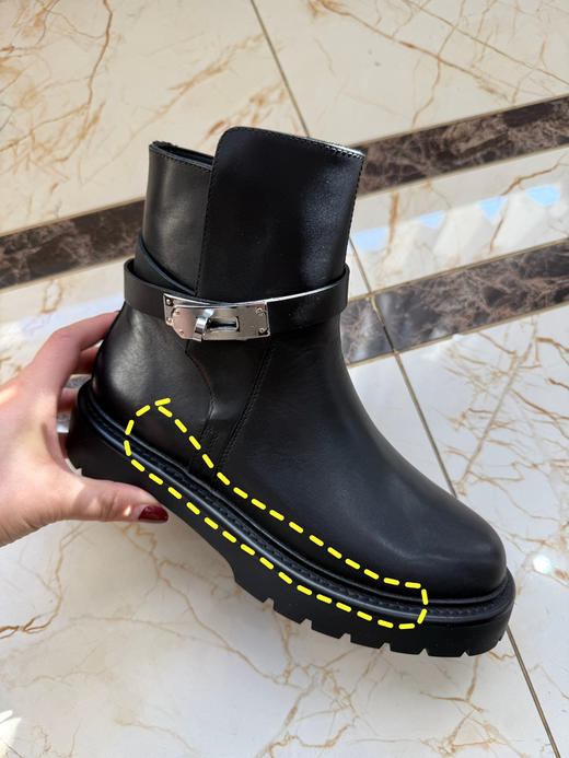 1227-3 断码特价 历史订单不追溯 渠道货 大马25秋冬新款 kelly粗跟旋扣 短靴 舒适能暴走 飒爽帅酷大气 商品图0