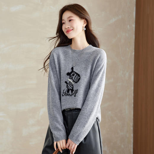 CC 8969卡通刺绣圆领毛衣宽松减龄针织衫羊毛上衣 商品图2