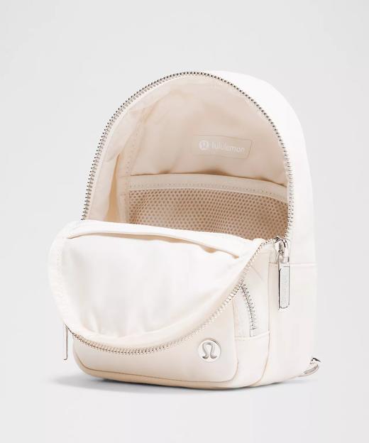 新年好折！lululemon  Everywhere 小号斜挎包 2L 商品图4
