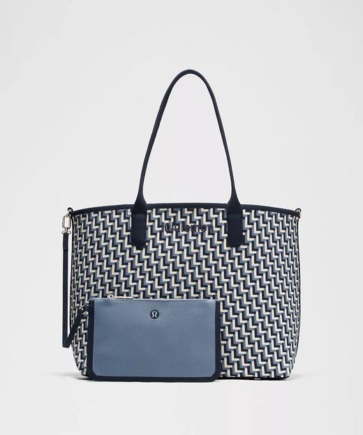 狗牙平替谁懂！lululemon经典老花托特包18L 原价1700+年末好折￥1050直邮到手 商品图7