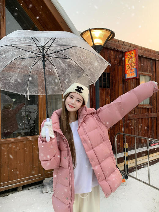 【体验无断层】Moncler Maya 70 (Vezere哑光雾面升级版） 粉色少女心穿搭 爱上了干枯玫瑰粉 雾霾哑光粉高级又显白 maya属于不挑人的经典款 冬天谁穿这件谁好看哈哈哈哈 商品图2