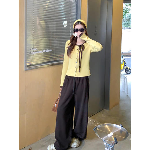 <曾小咸推荐>3.4现货秒杀 ！微信超特价！韩系撞色针织衫 日常139.99 立减60 秒杀79.99！！ 休闲裤（加绒）秒杀89.99！！ 商品图2