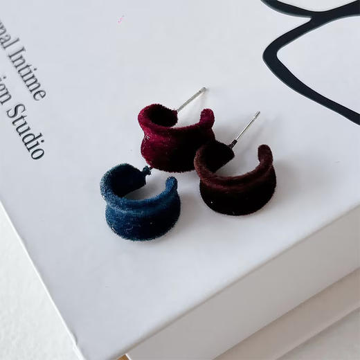 秋冬搭配毛衣复古丝绒银针耳环-纪念日百货门店同款168197601 商品图0