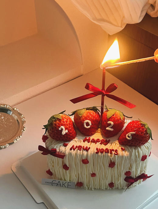 【2026新年蛋糕】草莓礼盒造型跨年蛋糕C款 商品图0