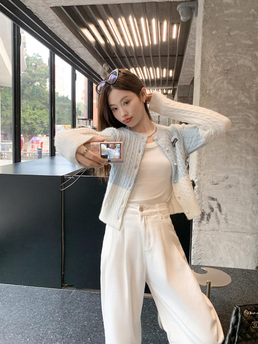 <曾小咸推荐>4.5 现货秒杀 ！微信超特价！撞色麻花肌理针织开衫 日常159.99 立减80 秒杀79.99！！ 商品图12