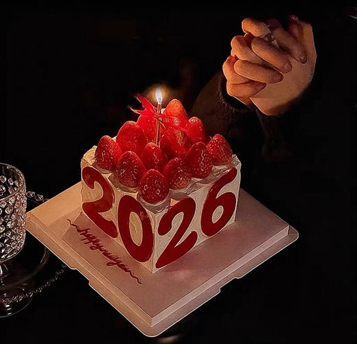 2026新年方形跨年草莓蛋糕（主图六寸 商品图0
