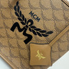 秋冬特惠💰760 原单MCM 原厂皮 新料新款购物袋 这款迷你购物袋上饰有高贵的月桂叶 商品缩略图6