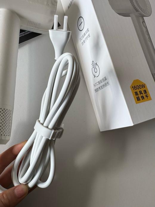 负离子吹风机 商品图1