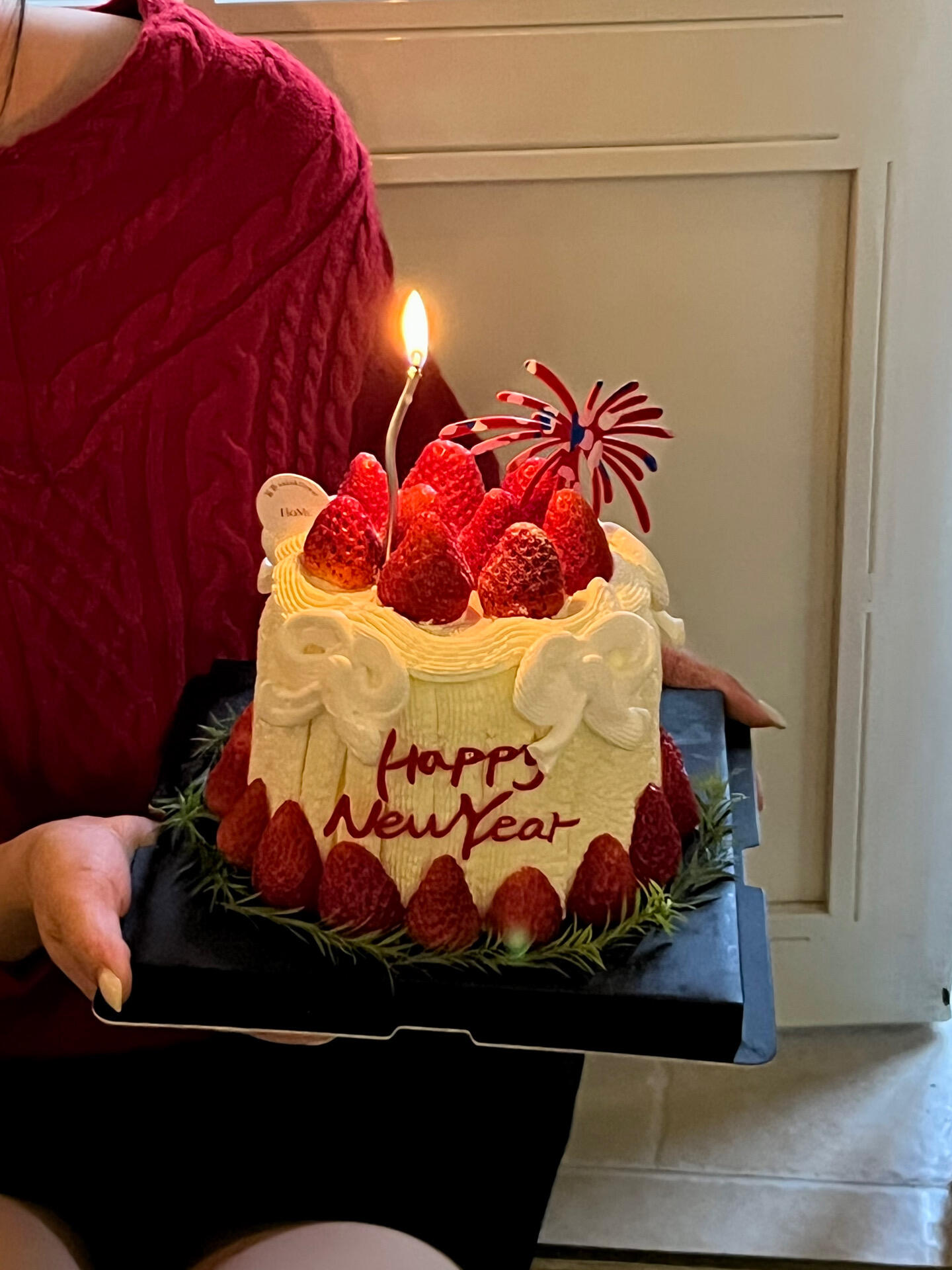 新年烟花草莓蛋糕