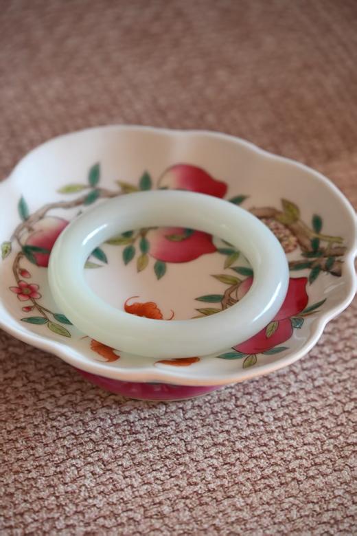 一眸春· 和田白玉圆条手镯56【 嘉石710】 商品图2