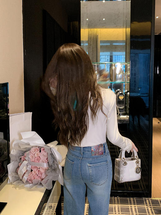 张心子【别致内搭】斜肩锁骨长袖T恤秋冬新款设计感上衣 U2601037 商品图11