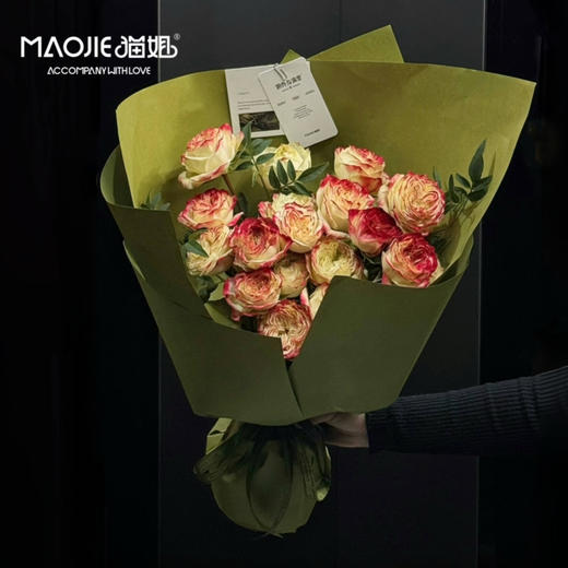 🆕例外与偏爱花艺【以玫瑰写诗  】（提前一天预定） 商品图0