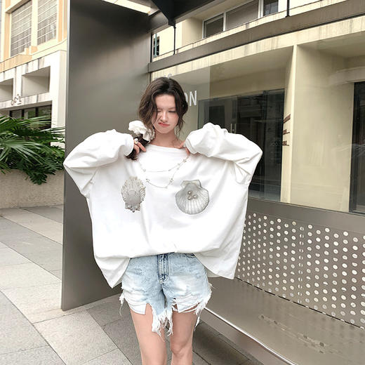 FTT FlyTheTruth『贝壳日记』韩系印花长袖T恤女秋设计感露肩上衣 商品图3