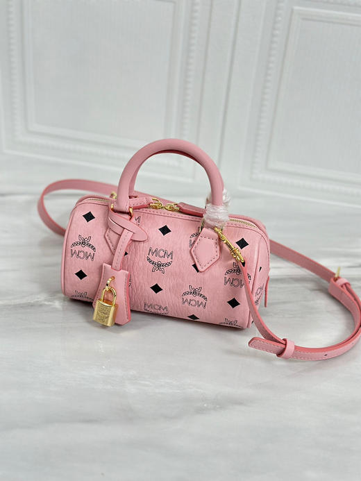 秋冬特惠💰780 原单MCM 原厂皮 新款桃花粉Mini 波士顿挂锁包 老花满印 商品图4