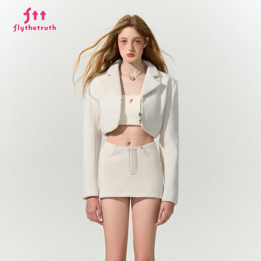 FTT FlyTheTruth『梦游职场』白色毛呢短外套女秋V字腰半身裙短裙 商品图2