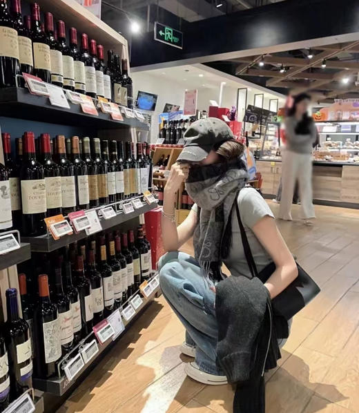 返场【充值1800档赠品】高定级质感大牌围巾-下单请“备注颜色，不备注随机发”（DSX） 商品图7