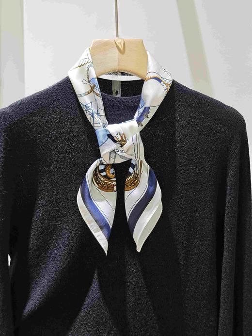 58B529印花方巾 商品图5