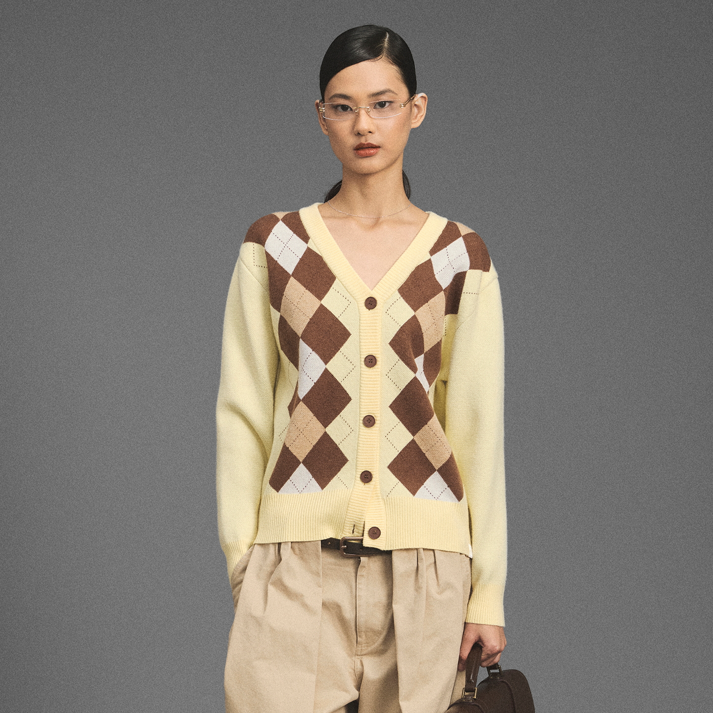 GOODBAI新款复古学院风V领格纹针织长袖开衫女