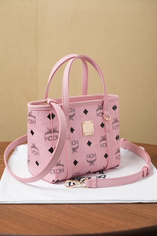 秋冬特惠💰760 原单MCM 原厂皮 新款菜篮子MWPFSMT03PZ001 新粉色 商品图5